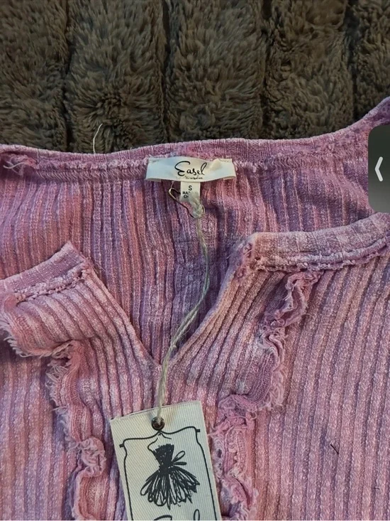 easel Lavender Ribbed Ruffle-Trim Tee - Picture 2 of 4